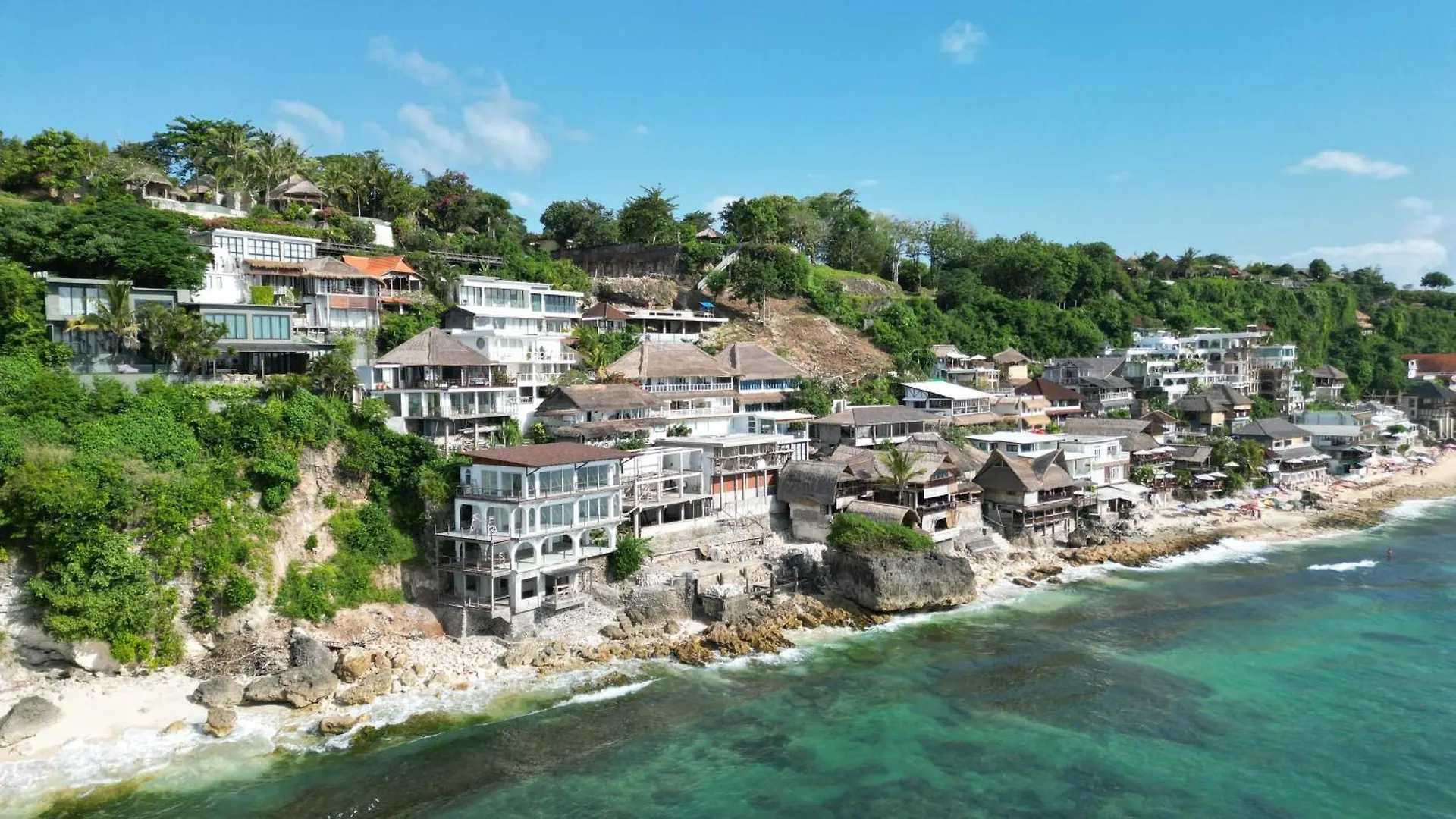 Villa Bingin High Tide Uluwatu Indonesia