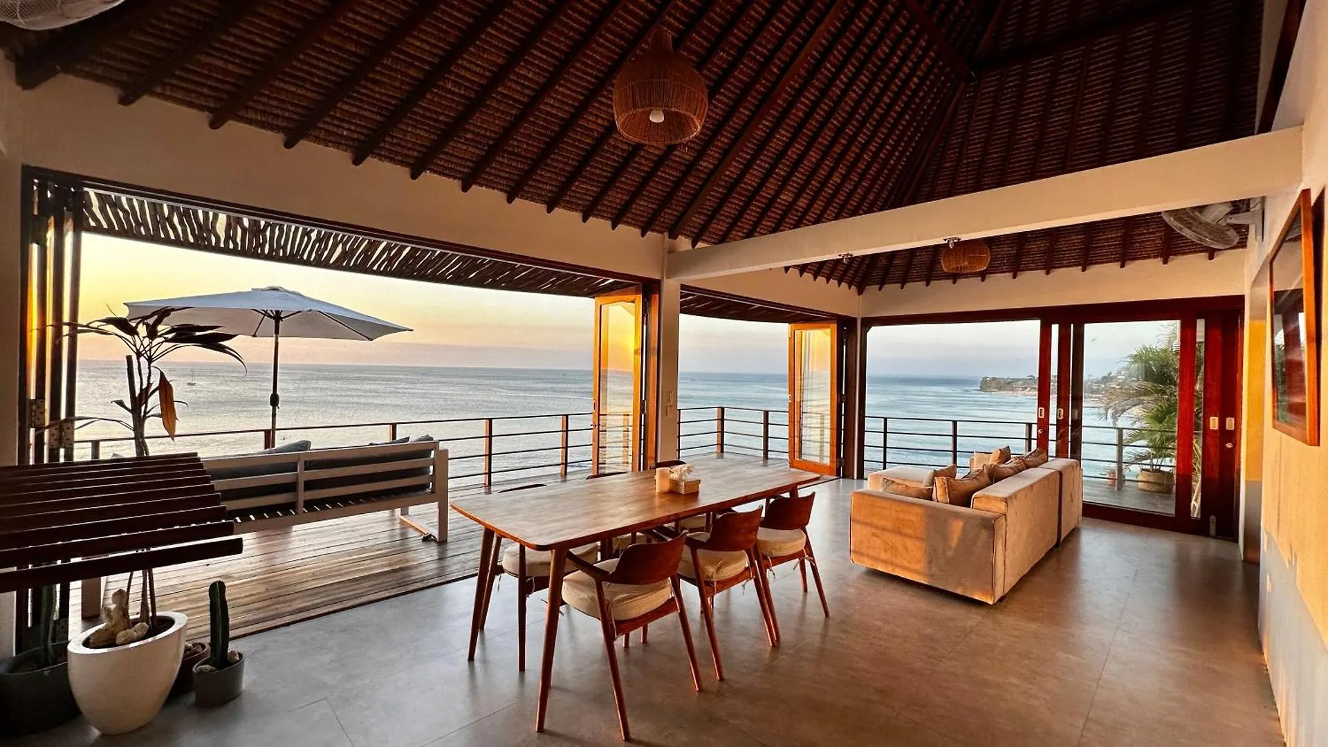 Villa Bingin High Tide Uluwatu